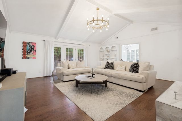 4230 Royal Ridge Drive, Dallas, TX 75229