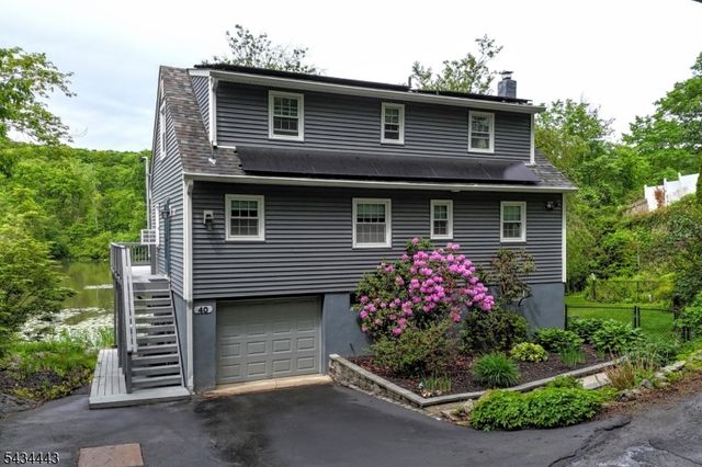 40 Poplar Grove Ter, West Milford Twp., NJ 07480