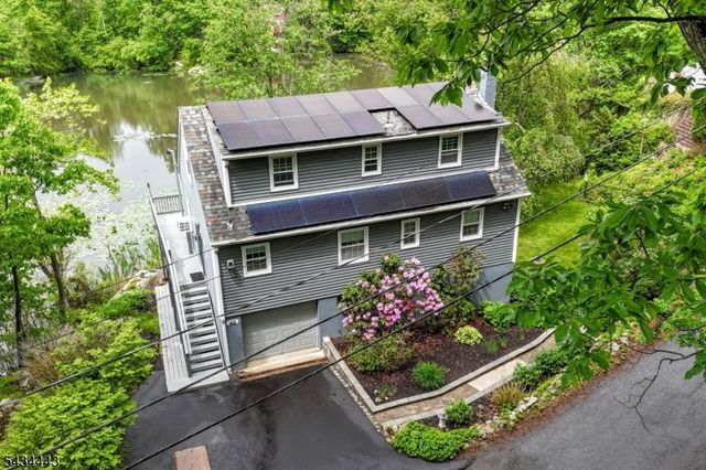 40 Poplar Grove Ter, West Milford Twp., NJ 07480