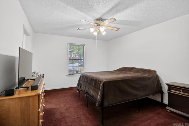 21 Woodlore Circle, Little Rock, AR 72211
