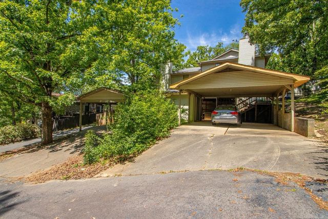 21 Woodlore Circle, Little Rock, AR 72211