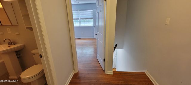 506 N Greensboro Street Apt 35, Carrboro, NC 27510