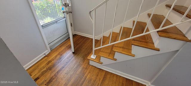 506 N Greensboro Street Apt 35, Carrboro, NC 27510