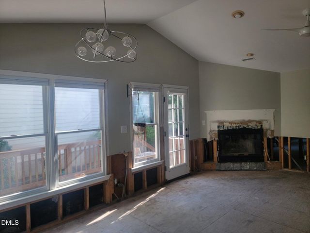 115 Weatherhill Point, Carrboro, NC 27510