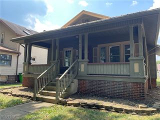 620 Gorley Street, Uhrichsville, OH 44683