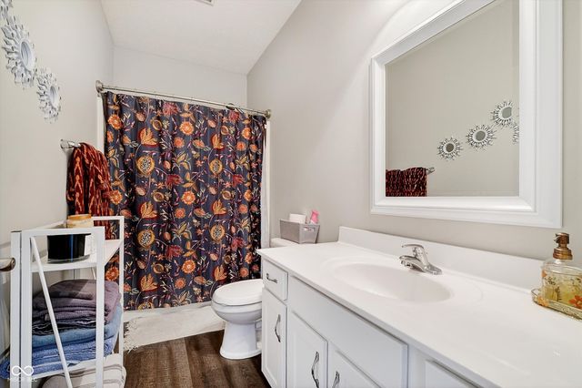 1750 Devonshire Avenue, Avon, IN 46123