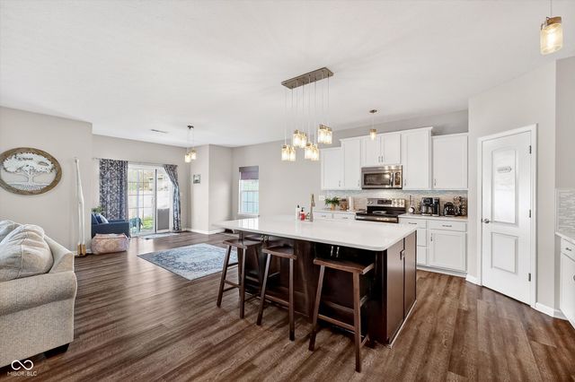 1750 Devonshire Avenue, Avon, IN 46123