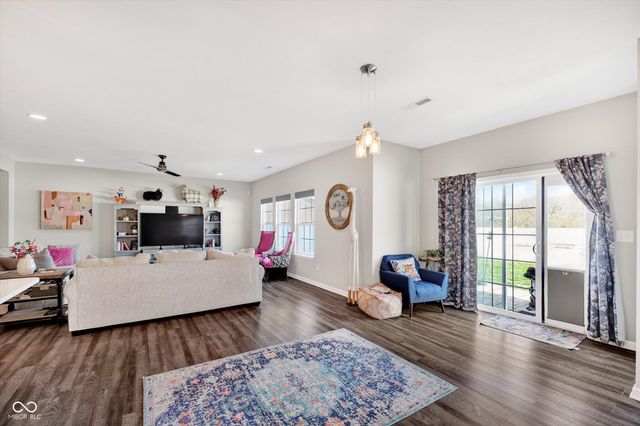 1750 Devonshire Avenue, Avon, IN 46123