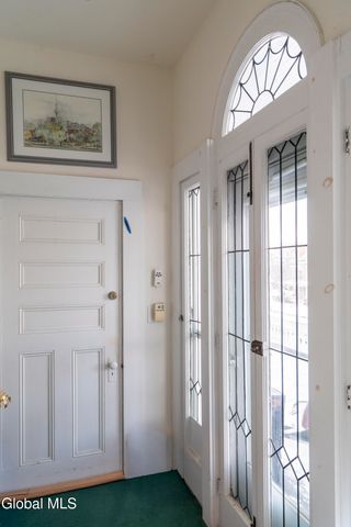 48 Union Ave 3, Saratoga Springs, NY 12866