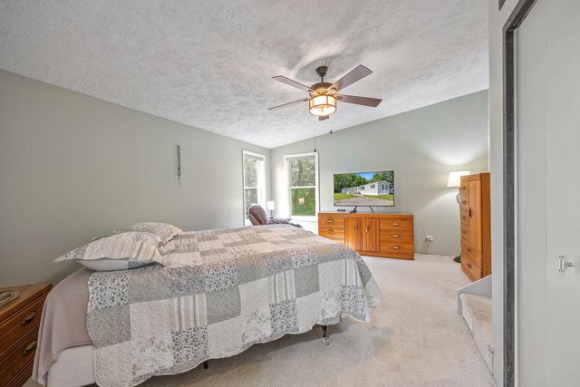 8787 Country View Drive Nw, Alpine Twp, MI 49345