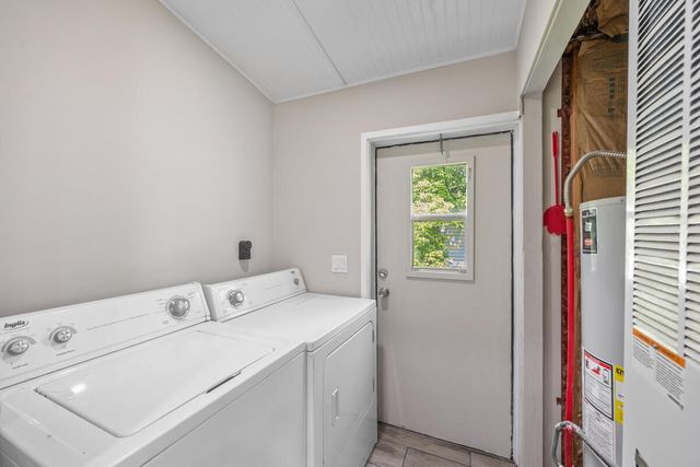 8787 Country View Drive Nw, Alpine Twp, MI 49345
