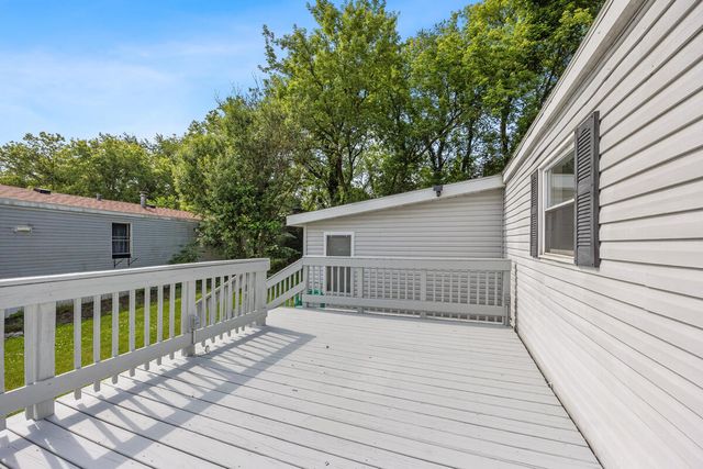 8787 Country View Drive Nw, Alpine Twp, MI 49345