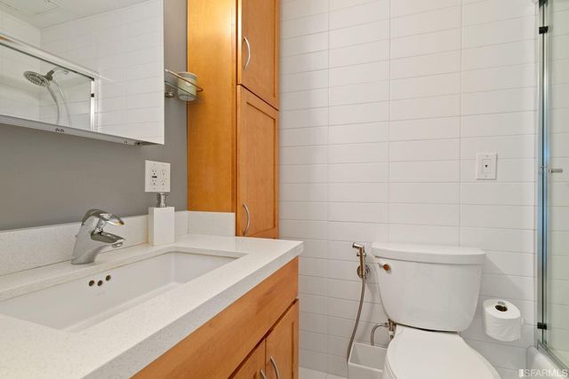 470 Collingwood Street 2, San Francisco, CA 94114