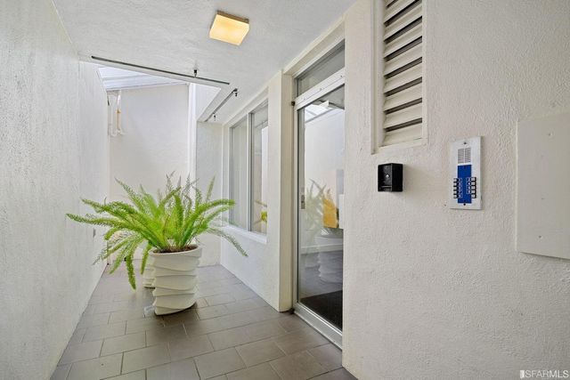 470 Collingwood Street 2, San Francisco, CA 94114