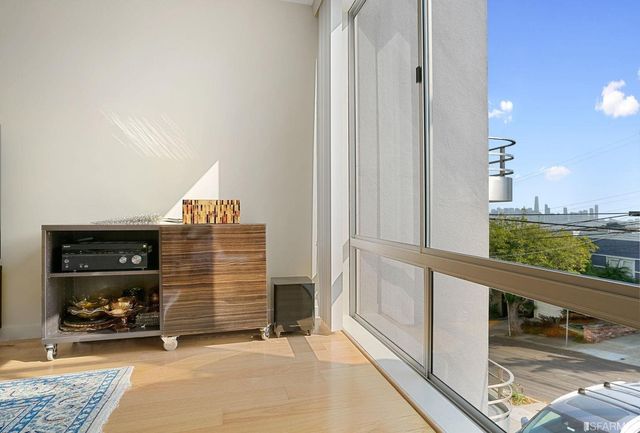 470 Collingwood Street 2, San Francisco, CA 94114