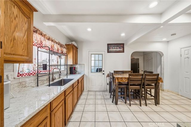 4035 Beck, Bell, CA 90201