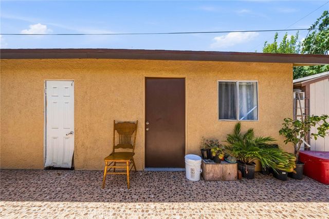 4035 Beck, Bell, CA 90201
