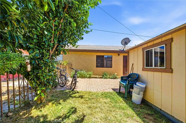 4035 Beck, Bell, CA 90201
