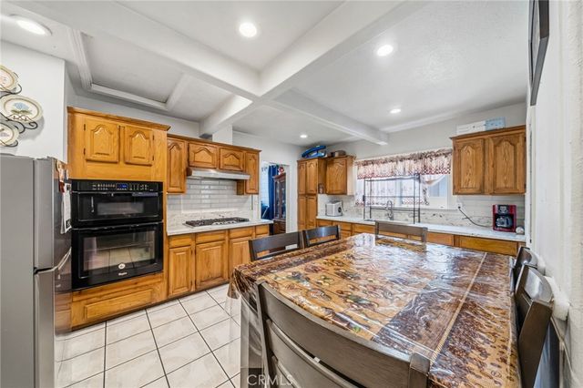 4035 Beck, Bell, CA 90201