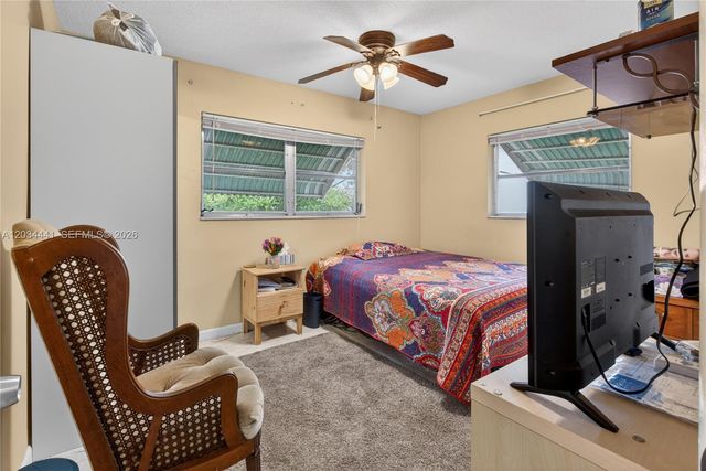 4271 NW 49th Terrace, Lauderdale Lakes, FL 33319