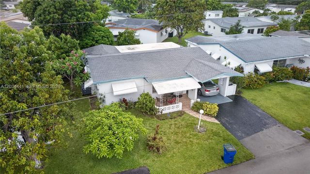 4271 NW 49th Terrace, Lauderdale Lakes, FL 33319