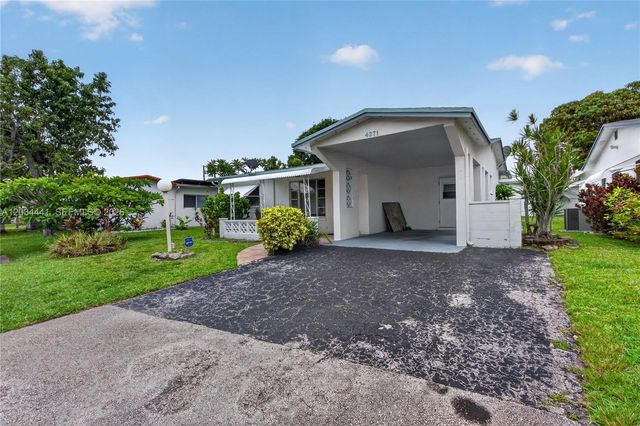 4271 NW 49th Terrace, Lauderdale Lakes, FL 33319