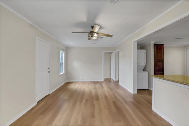 494 Merritt Street, Dayton, TX 77535