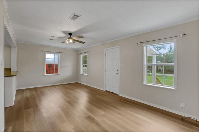 494 Merritt Street, Dayton, TX 77535
