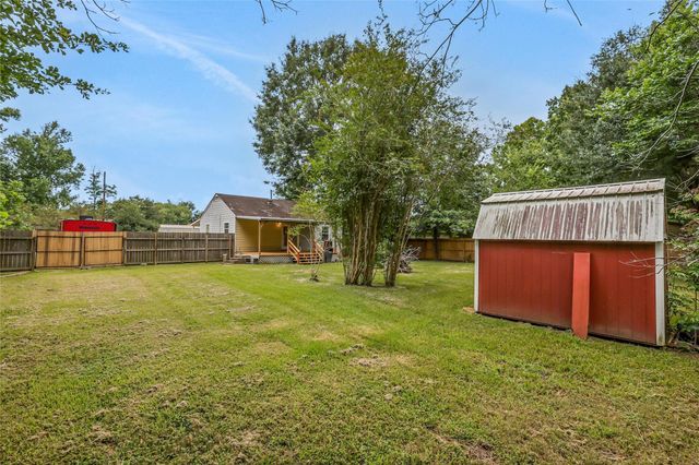 494 Merritt Street, Dayton, TX 77535
