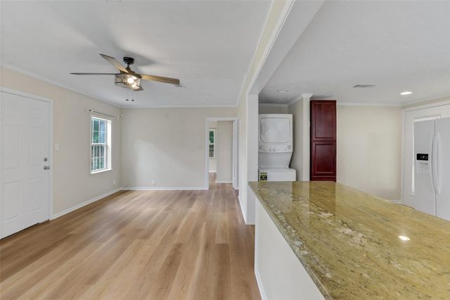 494 Merritt Street, Dayton, TX 77535