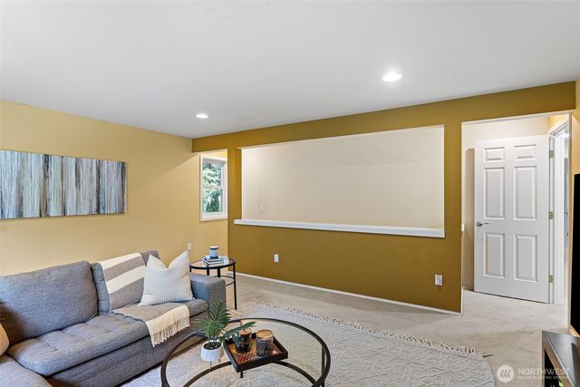18929 203rd Avenue NE, Woodinville, WA 98077