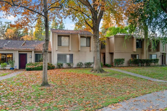 138 Hartnell Pl, Sacramento, CA 95825