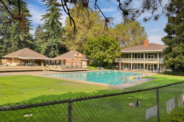 138 Hartnell Pl, Sacramento, CA 95825