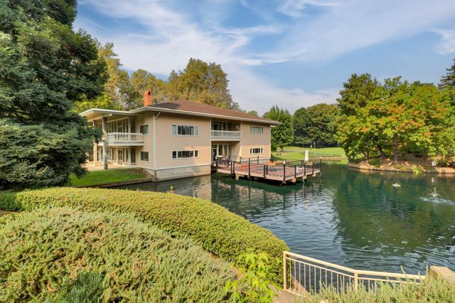 138 Hartnell Pl, Sacramento, CA 95825