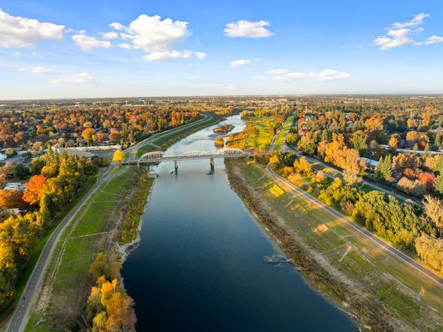 138 Hartnell Pl, Sacramento, CA 95825