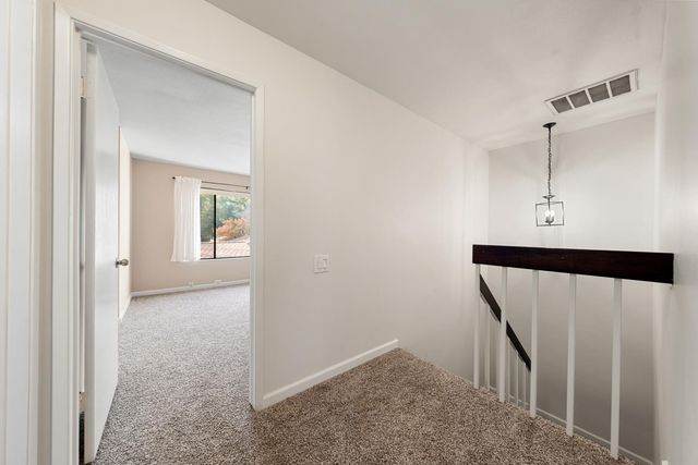 138 Hartnell Pl, Sacramento, CA 95825