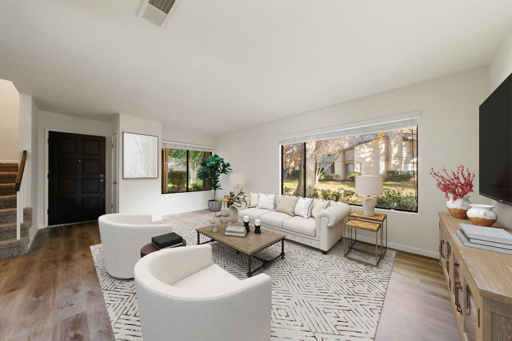 138 Hartnell Pl, Sacramento, CA 95825