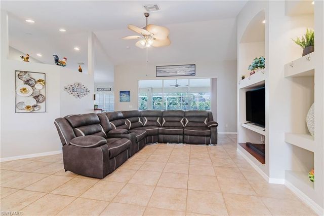 2951 SW 30th ST, Cape Coral, FL 33914