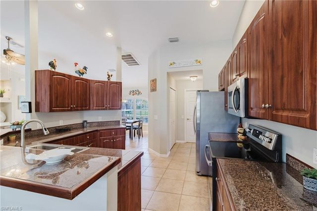 2951 SW 30th ST, Cape Coral, FL 33914