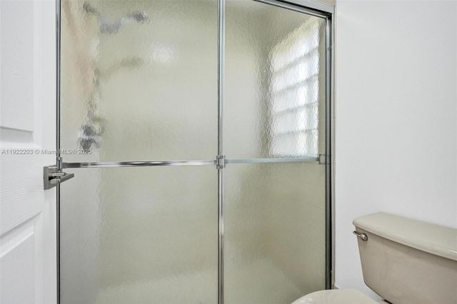 6305 Willoughby Cir, Lake Worth, FL 33463