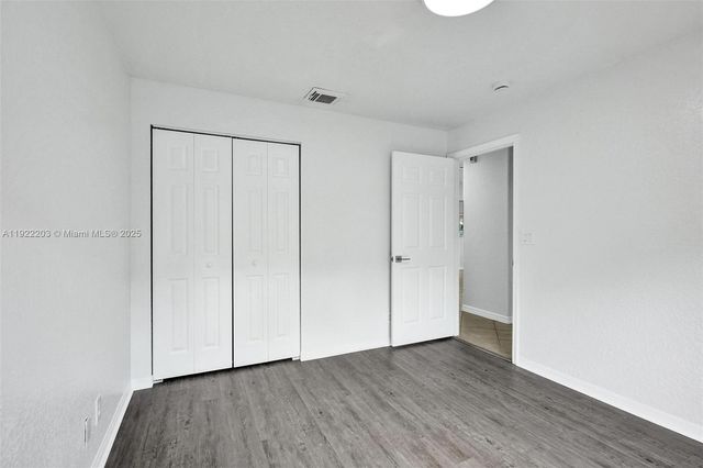 6305 Willoughby Cir, Lake Worth, FL 33463