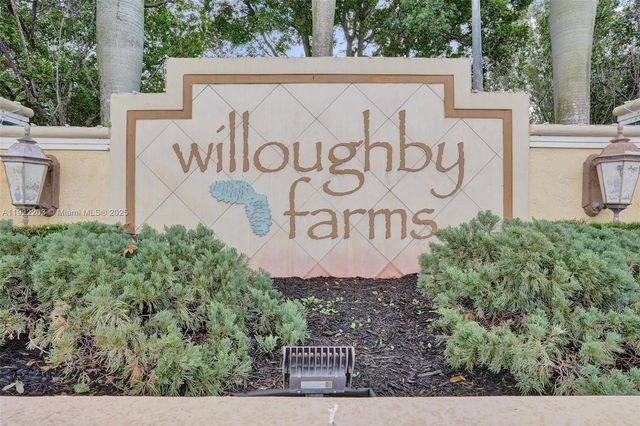 6305 Willoughby Cir, Lake Worth, FL 33463