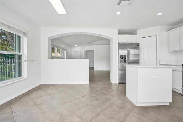 6305 Willoughby Cir, Lake Worth, FL 33463