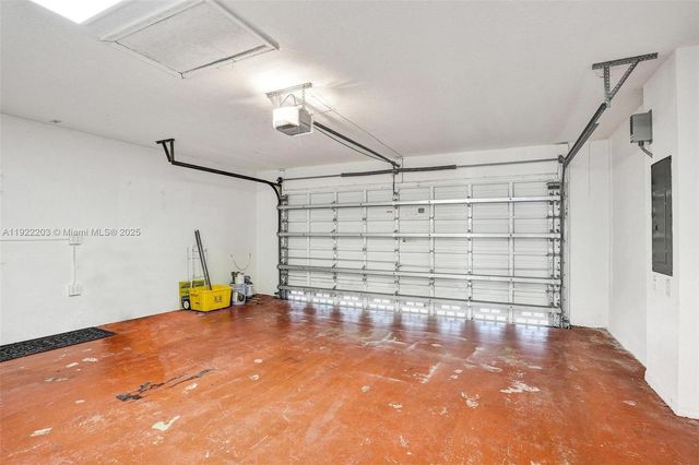 6305 Willoughby Cir, Lake Worth, FL 33463