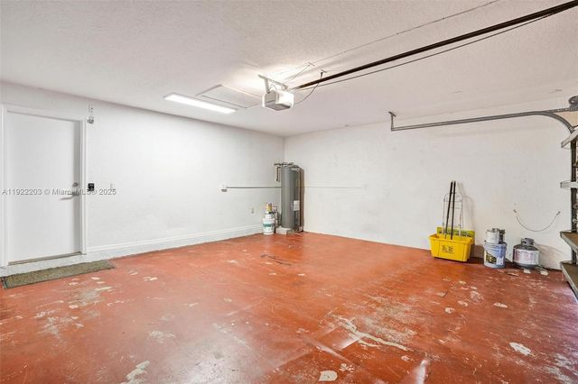 6305 Willoughby Cir, Lake Worth, FL 33463