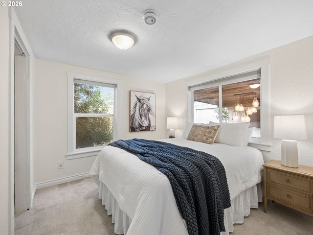 7211 N ATLANTIC Ave, Portland, OR 97217