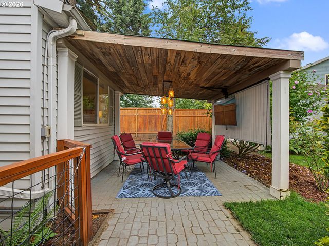 7211 N ATLANTIC Ave, Portland, OR 97217