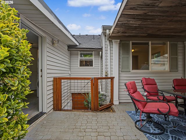 7211 N ATLANTIC Ave, Portland, OR 97217