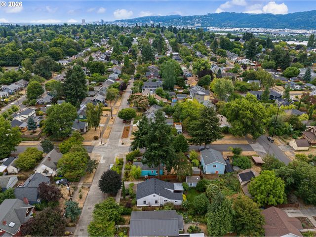 7211 N ATLANTIC Ave, Portland, OR 97217