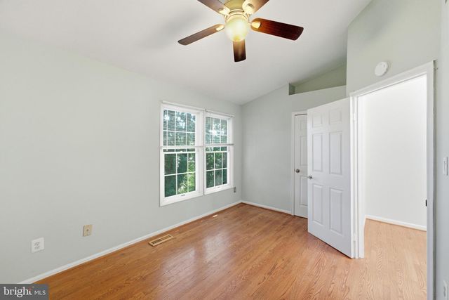 5028 9TH ST S, Arlington, VA 22204